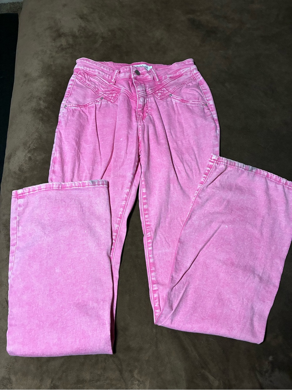 Ranch Dress’n Pink High-Waist Vintage-Style Jeans